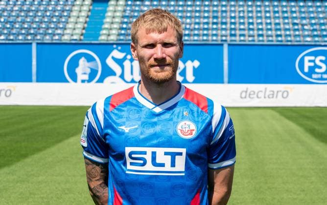 Andreas Voglsammer, FC Hansa Rostock, 3. Liga, Fußball, Portraittermin 2025 2026 Andreas Voglsammer (FC Hansa Rostock) beim Potraitfototermin im Ostseestadion. Rostock Ostseestadion Mecklenburg-Vorpommern Deutschland