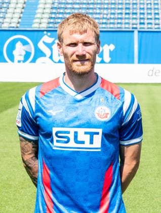 Andreas Voglsammer, FC Hansa Rostock, 3. Liga, Fußball, Portraittermin 2025 2026 Andreas Voglsammer (FC Hansa Rostock) beim Potraitfototermin im Ostseestadion. Rostock Ostseestadion Mecklenburg-Vorpommern Deutschland