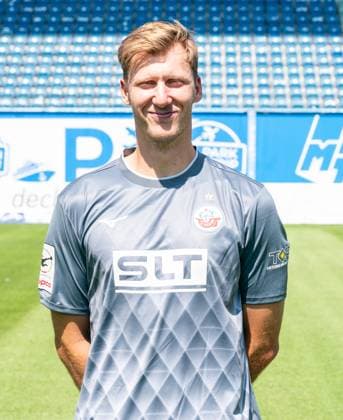 Philipp Klewin, FC Hansa Rostock, 3. Liga, Fußball, Portraittermin 2025 2026 Torwart Philipp Klewin (FC Hansa Rostock) beim Potraitfototermin im Ostseestadion. Rostock Ostseestadion Mecklenburg-Vorpommern Deutschland