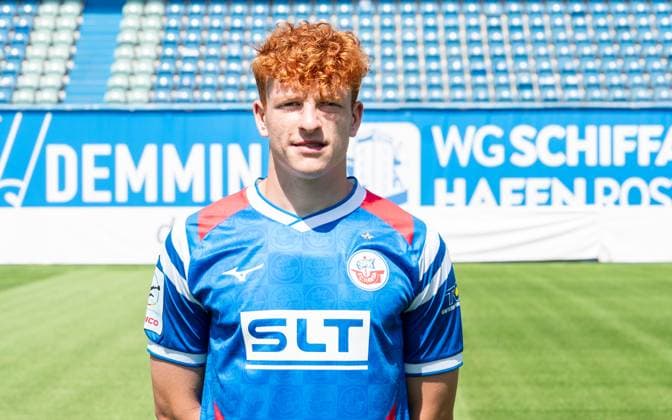 Tim Krohn, FC Hansa Rostock, 3. Liga, Fußball, Portraittermin 2025 2026 Tim Krohn (FC Hansa Rostock) beim Potraitfototermin im Ostseestadion. Rostock Ostseestadion Mecklenburg-Vorpommern Deutschland