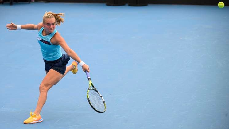 Czech tennis player Sara Bejlek playes against Moyuka Uchijima of Japan at the WTA, Tennis Damen Livesport Prague Open 2025 on the courts of TK Sparta Prague, in Prague, Czech Republic, on July 21, 2025. (CTKxPhoto MichalxKamaryt) CTKPhotoP2025072103565  CTKPhotoP2025072103565