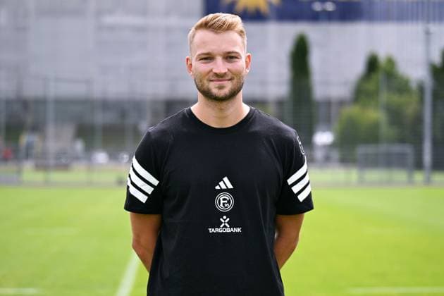 Physiotherapeut Jonathan Hoppe; Fortuna Düsseldorf; 2.BL, Porträttermin 2025 2026