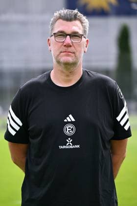Zeugwart Oliver Paashaus; Fortuna Düsseldorf; 2.BL, Porträttermin 2025 2026
