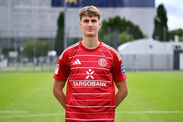 Luca Raimund; Fortuna Düsseldorf; 2.BL, Porträttermin 2025 2026