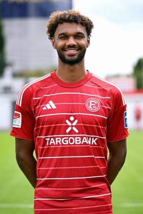 Elias Egouli; Fortuna Düsseldorf; 2.BL, Porträttermin 2025 2026