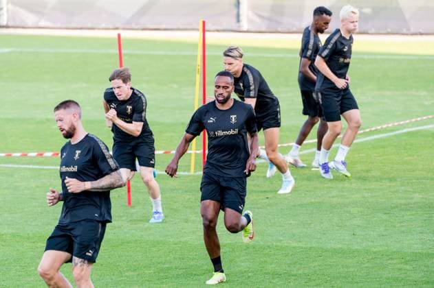 250721 Isaac Kiese Thelin during a UEFA Champions League training session with Malmö FF on July 21, 2025 in Riga. Photo: Christian Örnberg BILDBYRAN COP 166 CO0589 fotboll football soccer fotball uefa champions league qualifier champions league träning practice training malmö ff bbeng Copyright: CHRISTIANxÖRNBERG BB250721CO057