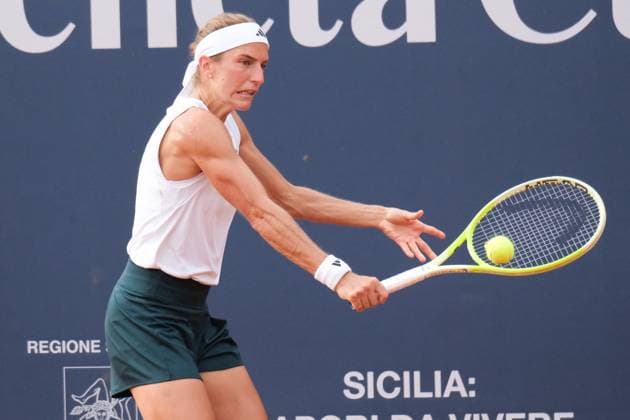 TENNIS - Internazionali di Tennis - 36° Palermo Ladies Open Kathinka von Deichmann in action against Julia Riera during the 36th Palermo Ladies Open at Country Time Club during 36Â° Palermo Ladies Open, International Tennis match in Palermo, Italy, July 21 2025 Palermo Italy  Copyright: xIPAxSport ABACAx