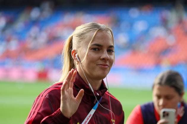 Basel, Schweiz 19. Juli 2025: UEFA - Euro 2025 Woman - Viertelfinale - Frankreich vs. Deutschland Im Bild: Laura Freigang (Deutschland) bei der Platzbegehung vor dem Viertelfinalspiel gegen Frankreich bei der WEURO 2025 in Basel St. Jakob-Park Copyright: xFotostandx xFantinix