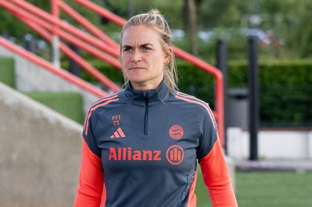 Clara Schoene (Co-Trainerin, FC Bayern Muenchen Frauen) Portrait Portraet. FC Bayern Muenchen Frauen, Fussball, Google Pixel Frauen-Bundesliga, Trainingseinheit, Saison 2025 2026, 21.07.2025. (DFL DFB REGULATIONS PROHIBIT ANY USE OF PHOTOGRAPHS as IMAGE SEQUENCES and or QUASI-VIDEO). FC Bayern Muenchen Frauen, Fussball, Google Pixel Frauen-Bundesliga, Trainingseinheit, Saison 2025 2026, 21.07.2025. Muenchen Copyright: xEibner-Pressefoto HeikexFeinerx EP_HFR