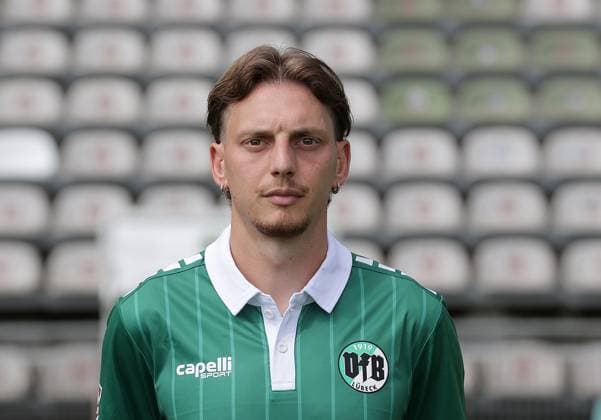Fabian Istefo (VfB Luebeck) ;VfB Luebeck, RL Nord, Portraettermin 2025 2026