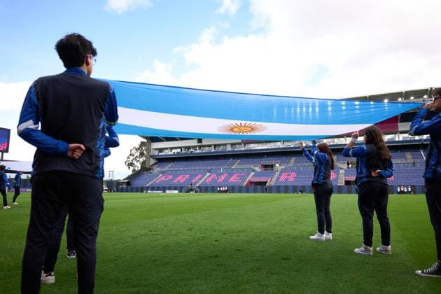 The Argentina flag is carried on to the pitch prior to the last Group A match of Copa America Feminina at Complejo Independiente del Valle on July 21, 2025 in Quito, Ecuador (Photo by Camilla Stolen Imago) Buenos Aires Ecuador Copyright: xCamillaxStolenx L1250337