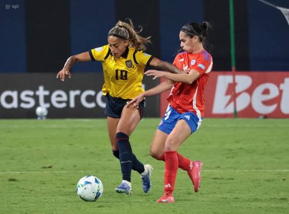 COPA AMERICA FEMENINA ECUADOR VS CHILE 21 de julio del 2025 Encuentro entre Ecuador VS Chile por Copa AmÃ rica Femenina en el estadio Banco Guayaquil. QUITO PICHINCHA ECUADOR Copyright: xHENRYxLAPOx