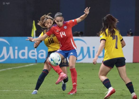 COPA AMERICA FEMENINA ECUADOR VS CHILE 21 de julio del 2025 Encuentro entre Ecuador VS Chile por Copa AmÃ rica Femenina en el estadio Banco Guayaquil. QUITO PICHINCHA ECUADOR Copyright: xHENRYxLAPOx