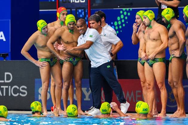 Joao Gabriel Silveira of Brazil, Logan Cabral of Brazil, Gabriel Sojo da Silva of Brazil, Gustavo Coutinho of Brazil, Andre Luis de Freitas of Brazil, Marcos Paulo Pedroso of Brazil, Lucas Farias of Brazil, Pedro Real of Brazil, Paulo Ricardo Oliveira of Brazil, Lucas Andrade of Brazil, Gustavo Guimaraes of Brazil, Luis Ricardo Silva of Brazil, Joao Pedro Fernandes of Brazil, Joao Pedro Leme of Brazil, headcoach Thiago Nascimento of Brazil Brazil v Canada, Water polo, Wasserball Singapore 2025 World Aquatics Championships, OCBC Aquatic Centre, July 22, 2025, Singapore, Singapore.