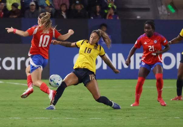 COPA AMERICA FEMENINA ECUADOR VS CHILE 21 de julio del 2025 Encuentro entre Ecuador VS Chile por Copa AmÃ rica Femenina en el estadio Banco Guayaquil. QUITO PICHINCHA ECUADOR Copyright: xHENRYxLAPOx