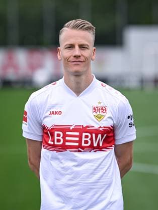 FUSSBALL 1. BUNDESLIGA SAISON 2025 2026 21.07.2025 Fototermin beim VfB Stuttgart auf dem Trainingsgelaende: Chris Fuehrich