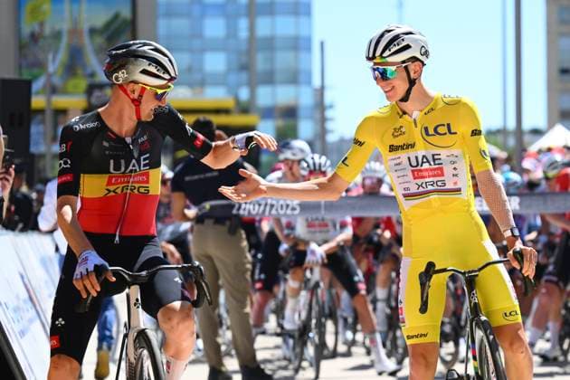Tour de France 2025 Stage 16 MONT-VENTOUX, FRANCE - JULY 22 : Wellens Tim (BEL) of UAE Team Emirates and Pogacar Tadej (SLO) of UAE Team Emirates during stage 16 of the 112th edition of Tour de France an UCI World Tour 2.UWT cycling road race stage for Men Elite of 172 km with start in Montpellier and finish in Mont-Ventoux on July 22, 2025 in Mont-Ventoux, France, 22 07 2025 ( Motordriver Kenny Verfaillie - Mont-Ventoux France  Copyright: xVincentxKalutx