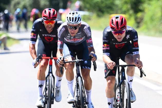 Tour de France 2025 Stage 16 MONT-VENTOUX, FRANCE - JULY 22 : Hirschi Marc (SUI) of Tudor Pro Cycling Team, Haller Marco (AUT) of Tudor Pro Cycling Team, Meurisse Xandro (BEL) of Alpecin - Deceuninck during stage 16 of the 112th edition of Tour de France an UCI World Tour 2.UWT cycling road race stage for Men Elite of 172 km with start in Montpellier and finish in Mont-Ventoux on July 22, 2025 in Mont-Ventoux, France, 22 07 2025 ( Motordriver Kenny Verfaillie - Mont-Ventoux France  Copyright: xVincentxKalutx