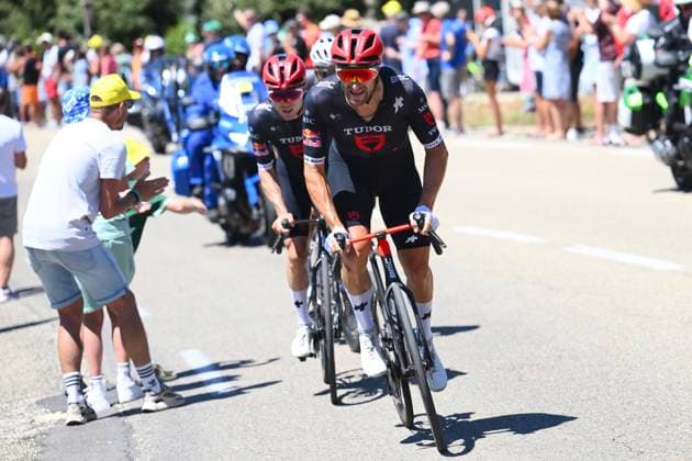 Tour de France 2025 Stage 16 MONT-VENTOUX, FRANCE - JULY 22 : Haller Marco (AUT) of Tudor Pro Cycling Team, Hirschi Marc (SUI) of Tudor Pro Cycling Team, Meurisse Xandro (BEL) of Alpecin - Deceuninck during stage 16 of the 112th edition of Tour de France an UCI World Tour 2.UWT cycling road race stage for Men Elite of 172 km with start in Montpellier and finish in Mont-Ventoux on July 22, 2025 in Mont-Ventoux, France, 22 07 2025 ( Motordriver Kenny Verfaillie - Mont-Ventoux France  Copyright: xVincentxKalutx