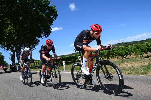 Tour de France 2025 Stage 16 MONT-VENTOUX, FRANCE - JULY 22 : Haller Marco (AUT) of Tudor Pro Cycling Team, Hirschi Marc (SUI) of Tudor Pro Cycling Team, Meurisse Xandro (BEL) of Alpecin - Deceuninck during stage 16 of the 112th edition of Tour de France an UCI World Tour 2.UWT cycling road race stage for Men Elite of 172 km with start in Montpellier and finish in Mont-Ventoux on July 22, 2025 in Mont-Ventoux, France, 22 07 2025 ( Motordriver Kenny Verfaillie - Mont-Ventoux France  Copyright: xVincentxKalutx