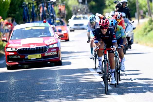 Tour de France 2025 Stage 16 MONT-VENTOUX, FRANCE - JULY 22 : Trentin Matteo (ITA) of Tudor Pro Cycling Team during stage 16 of the 112th edition of Tour de France an UCI World Tour 2.UWT cycling road race stage for Men Elite of 172 km with start in Montpellier and finish in Mont-Ventoux on July 22, 2025 in Mont-Ventoux, France, 22 07 2025 ( Motordriver Kenny Verfaillie - Mont-Ventoux France  Copyright: xVincentxKalutx