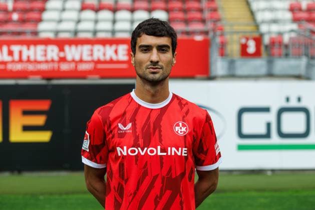 Mahir Emreli (1.FC Kaiserslautern), 1. FC Kaiserslautern, Spielerportraits, Fussball, 2. Bundesliga, Saison 2025 2026, 22.07.2025 1. FC Kaiserslautern, Spielerportraits, Fussball, 2. Bundesliga, Saison 2025 2026, 22.07.2025 Kaiserslautern