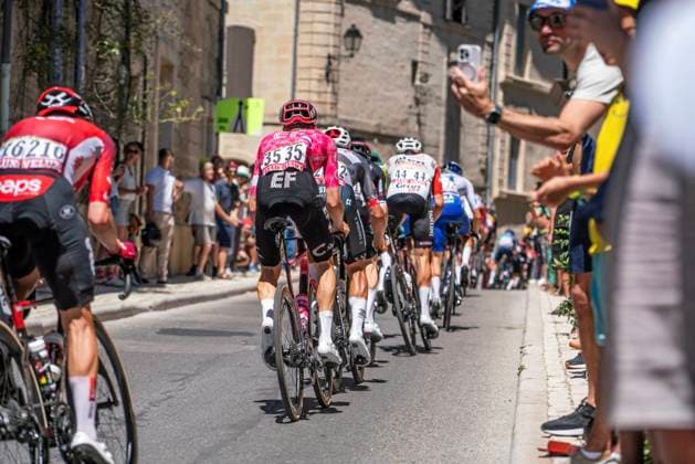 MANI20250722B01 PHOTOPQR LE MIDI LIBRE MiKAEL ANISSET ; NIMES ; 22 07 2025 ; UZES GARD TOUR DE FRANCE 2025 TDF AMBIANCE - The 112th edition of the Tour de France starts on Saturday 5 July in Lille, France, and will finish in Paris, France on the 27th of July. July 22, 2025 stage 16 of the 2025 Tour de France cycling race, from Montpellier to Mont Ventoux (172 km) NIMES GARD France  Copyright: xPHOTOPQR LExMIDIxLIBRE MAXPPPxMiKAELxANISSETx 20250722MDL6531 20250722MDL6531
