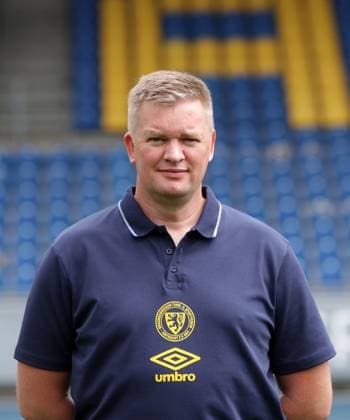 Holm Stelzer (Teammanager) ; Eintracht Braunschweig; 2.BL, Portraettermin 2025 2026