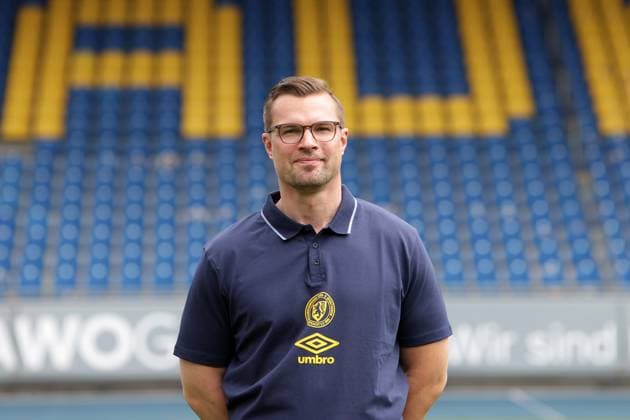 Florian Brand (Mannschaftsarzt) ; Eintracht Braunschweig; 2.BL, Portraettermin 2025 2026