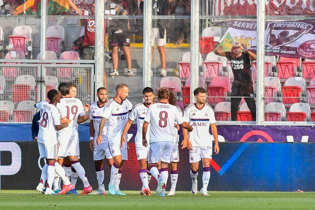 Fotballplayers of Servette celebrate goal during the European League 2nd qualifying round opening match Viktoria Plzen vs Servette Geneva in Plzen, Czech Republic, July 22, 2025. (CTKxPhoto MiroslavxChaloupka) CTKPhotoP2025072206922  CTKPhotoP2025072206922