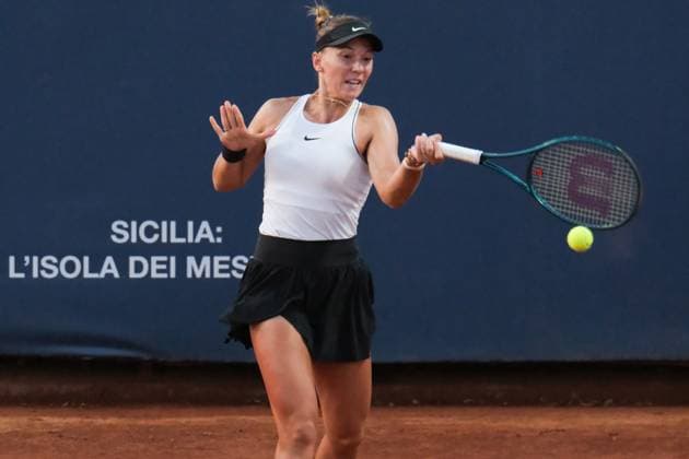 Oksana Selekhmeteva in action against Giorgia Pedone during the 36th Palermo Ladies Open at Country Time Club during 36Â° Palermo Ladies Open, International Tennis match in Palermo, Italy, July 22 2025  Copyright: xFedericoxSerra IPAxSportx xipa-agency.netx xx IPA_60763164 IPA_Agency_IPA60763164