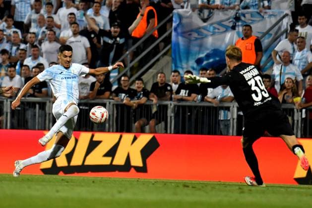 Rijeka, Croatia, July 22th 2025: Niko Jankovic of Rijeka (L) in action against Hendrik Bonmann of Ludogorets (R) during the UEFA Champions League, Second qualifying round, 1st leg, match between Rijeka (Croatia) and Ludogorets (Bulgaria) at Stadium Rujevica, Rijeka, Croatia. (Natasa Kupljenik SPP) Copyright: xNatasaxKupljenikx xSPPx SPP_1027399