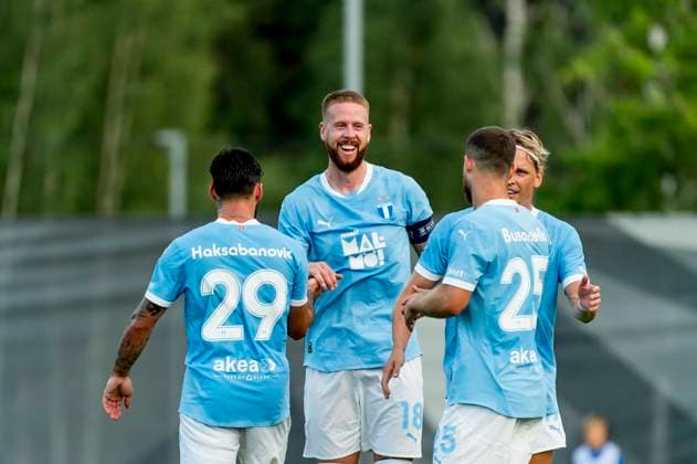 250722 Pontus Jansson of Malmö FF celebrates during the UEFA Champions League qualifier football match between FK RFS and Malmö FF on July 22, 2025 in Riga. Photo: Christian Örnberg BILDBYRAN COP 166 CO0590 fotboll football soccer fotball uefa champions league qualifiers champions league fk rfs malmö ff bbeng jubel Copyright: CHRISTIANxÖRNBERG BB250722CO137