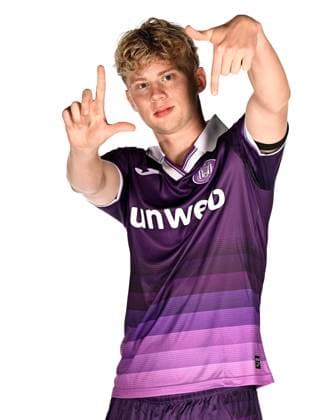 RSC Anderlecht Media Activities 22 07 2025 NEERPEDE, BELGIUM - JULY 22 : Hatenboer Cedric midfielder of RSC Anderlecht pictured during a photoshoot during the RSC Anderlecht mediaday ahead of the Jupiler Pro League 2025-2026 season on July 22, 2025 in Neerpede, Belgium, 22 07 2025  Copyright: xTomasxSiskx