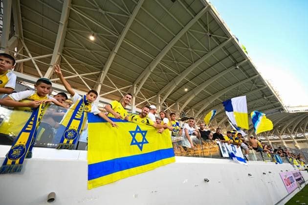 Champions League Leg 1: Pafos FC v MACCABI TEL AVIV Fans of Maccabi Tel Aviv react before the Uefa Champions Leugue Leg1 game Aris FC Limassol v Maccabi Tel Aviv at Alphamega Stadium on 22 of July 2025 Limassol Limassol CYPRUS Copyright: xXENOPHONxKARAKALOSx