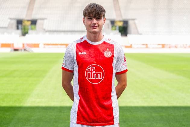 Jaka Cuber Potocnik; Rot-Weiss Essen; 3.Liga, Porträttermin 2025 2026, 22.07.2025 Nordrhein-Westfahlen Deutschland