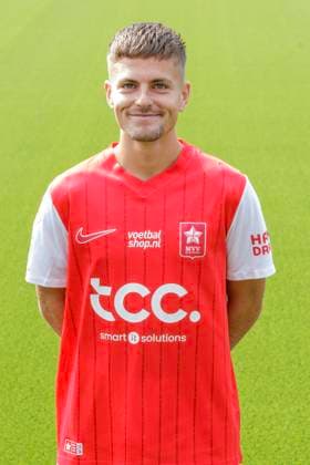 2025-07-23 MVV Maastricht - Photocall MAASTRICHT, NETHERLANDS - JULY 23: Mitch van Kempen of MVV Maastricht during a Photocall of MVV Maastricht at Stadion De Geusselt on July 23, 2025 in Maastricht, Netherlands. Maastricht Stadion De Geusselt Netherlands Content not available for redistribution in The Netherlands directly or indirectly through any third parties. Copyright: xFrankxKerbuschx