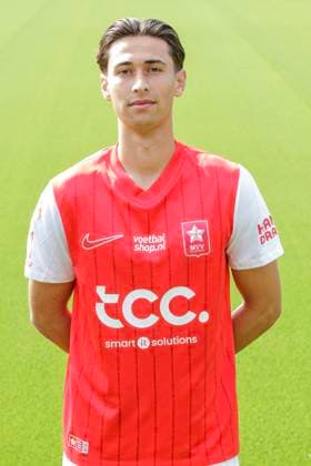 2025-07-23 MVV Maastricht - Photocall MAASTRICHT, NETHERLANDS - JULY 23: Luca Foubert of MVV Maastricht during a Photocall of MVV Maastricht at Stadion De Geusselt on July 23, 2025 in Maastricht, Netherlands. Maastricht Stadion De Geusselt Netherlands Content not available for redistribution in The Netherlands directly or indirectly through any third parties. Copyright: xFrankxKerbuschx