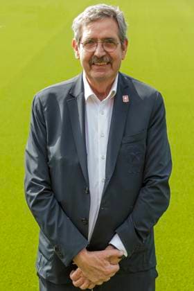 2025-07-23 MVV Maastricht - Photocall MAASTRICHT, NETHERLANDS - JULY 23: Lei Bovens of MVV Maastricht during a Photocall of MVV Maastricht at Stadion De Geusselt on July 23, 2025 in Maastricht, Netherlands. Maastricht Stadion De Geusselt Netherlands Content not available for redistribution in The Netherlands directly or indirectly through any third parties. Copyright: xFrankxKerbuschx