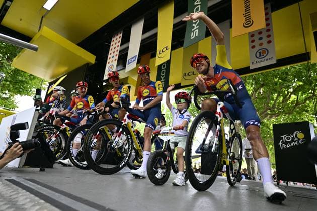 Belgian Edward Theuns of Lidl-Trek and his son Scott pictured before stage 17 of the 2025 Tour de France cycling race, from Bollene to Valence (161km), on Wednesday 23 July 2025 in France. The 112th edition of the Tour de France starts on Saturday 5 July in Lille, France, and will finish in Paris, France on the 27th of July. DIRKxWAEM  x129848354x