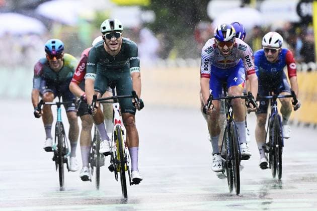 Italian Jonathan Milan of Lidl-Trek and Belgian Jordi Meeus of RedBull-BORA-hansgrohe sprint to the finish line of stage 17 of the 2025 Tour de France cycling race, from Bollene to Valence (161km), on Wednesday 23 July 2025 in France. The 112th edition of the Tour de France starts on Saturday 5 July in Lille, France, and will finish in Paris, France on the 27th of July. DIRKxWAEM  x129863749x