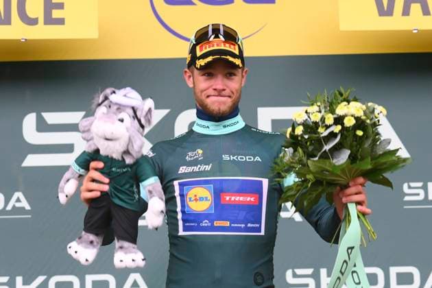 Tour de France 2025 Stage 17 VALENCE, FRANCE - JULY 23 : Milan Jonathan (ITA) of Lidl - Trek pictured with the green jersey during the podium ceremony of stage 17 of the 112th edition of Tour de France an UCI World Tour 2.UWT cycling road race stage for Men Elite of 161 km with start in Bollene and finish in Valence on July 23, 2025 in Valence, France, 23 07 2025 ( Motordriver Kenny Verfaillie - Valence France  Copyright: xVincentxKalutx