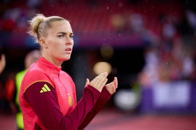 UEFA Womens Euro 2025 Halbfinale: Deutschland - Spanien; 23.07.2025 Laura Freigang (10, Deutschland) UEFA Womens Euro 2025 Halbfinale: Deutschland – Spanien; Zürich, Stadion Letzigrund am 23.07.2025 UEFA Womens Euro 2025 Halbfinale: Deutschland – Spanien; Zürich, Stadion Letzigrund am 23.07.2025 Copyright: xBEAUTIFULxSPORTS Gelhardtx