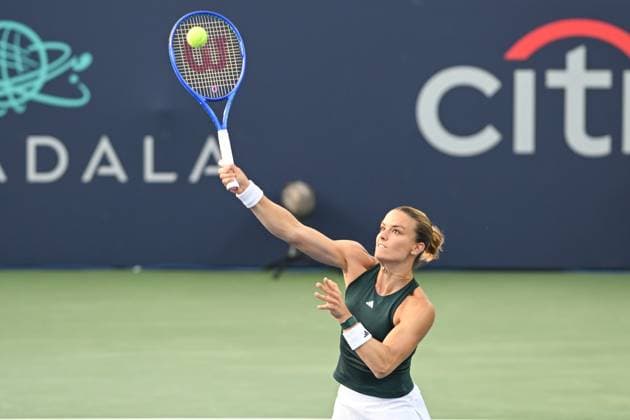 July 23, 2025, Washington, D.C, U.S: MARIA SAKKARI hits an overhead during her match against Emma Navaro at the Rock Creek Tennis Center. Washington U.S - ZUMAg196 20250723_zap_g196_014 Copyright: xKylexGustafsonx