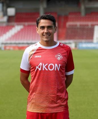 24.07.2025, Regionalliga Bayern, FC Wuerzburger Kickers, Regionalliga Bayern, Portraettermin 2025 2026 v.li.: Eroll Zejnullahu (FC Wuerzburger Kickers), Einzelbild, Portrait, Hochformat Wuerzburg AKON ARENA Bayern Deutschland