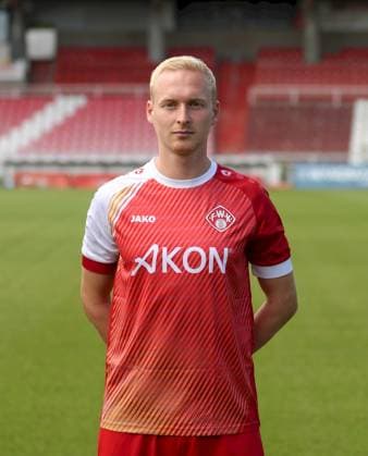 24.07.2025, Regionalliga Bayern, FC Wuerzburger Kickers, Regionalliga Bayern, Portraettermin 2025 2026 v.li.: Luke Hemmerich (FC Wuerzburger Kickers), Einzelbild, Portrait, Hochformat Wuerzburg AKON ARENA Bayern Deutschland