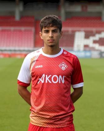 24.07.2025, Regionalliga Bayern, FC Wuerzburger Kickers, Regionalliga Bayern, Portraettermin 2025 2026 v.li.: Batuhan Goegce (FC Wuerzburger Kickers), Einzelbild, Portrait, Hochformat Wuerzburg AKON ARENA Bayern Deutschland