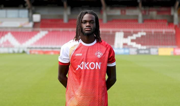24.07.2025, Regionalliga Bayern, FC Wuerzburger Kickers, Regionalliga Bayern, Portraettermin 2025 2026 v.li.: Sherif Cisse (FC Wuerzburger Kickers), Einzelbild, Portrait, Querformat Wuerzburg AKON ARENA Bayern Deutschland