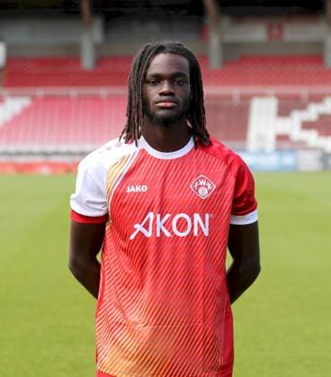 24.07.2025, Regionalliga Bayern, FC Wuerzburger Kickers, Regionalliga Bayern, Portraettermin 2025 2026 v.li.: Sherif Cisse (FC Wuerzburger Kickers), Einzelbild, Portrait, Hochformat Wuerzburg AKON ARENA Bayern Deutschland