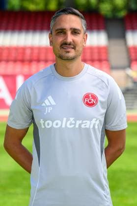 23.07.2025 - 1. FC Nürnberg FCN ( Club ) - 2. Fussball Bundesliga BL - Saison 2025 2026 - Fototermin Porträttermin Vorstellung Präsentation Pressetermin - - Einzelbild Einzelfoto Portrait Porträt Kopfbild - Jerome Polenz (Co-Trainer 1. FC Nürnberg FCN )